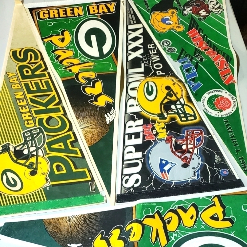 NFL Green Bay Packers Set of‎ 5 Pendants Super Bowl XXXI, 1994, etc